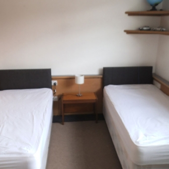 Twin Bedroom 1